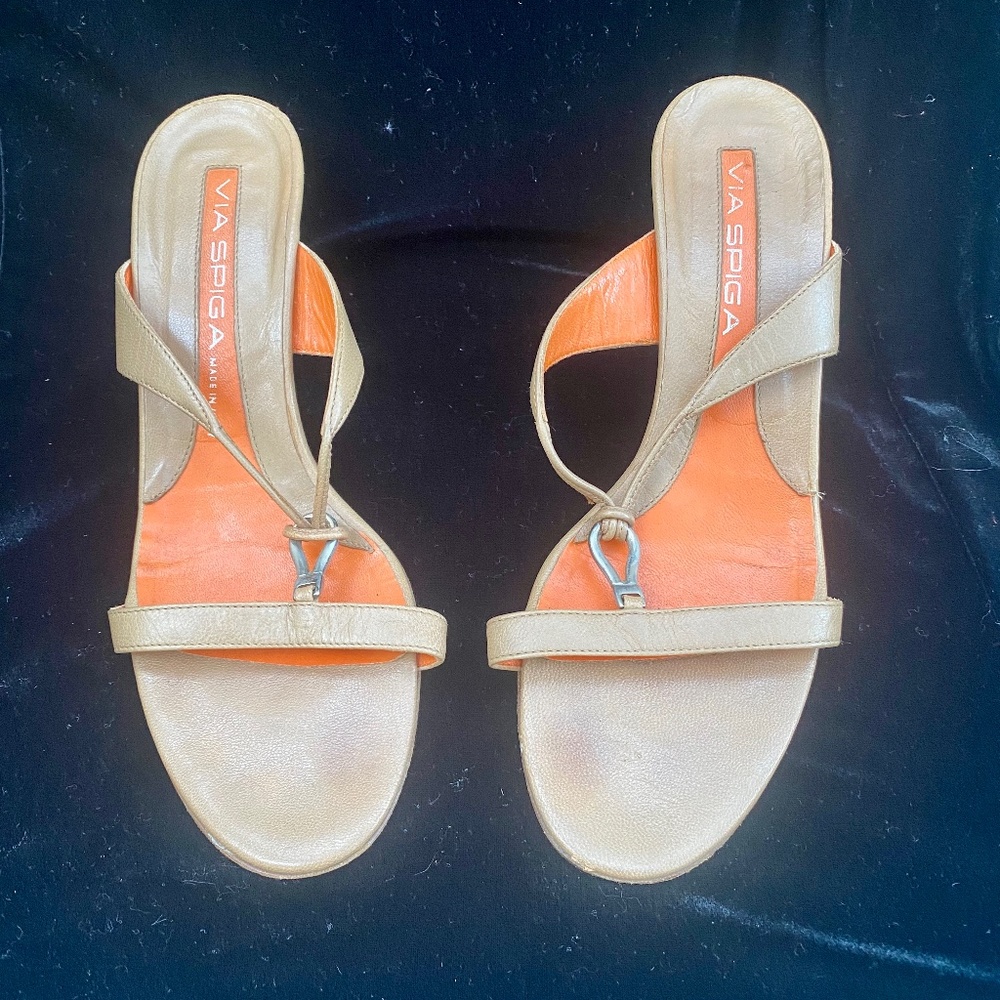 Via Spiga Tan Sexy Kitten Heel Sandles